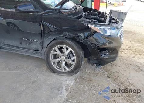 2020 Chevrolet Equinox Fwd Lt 2.0L Turbo z USA, uszkodzony, nr VIN 2GNAXLEX8L6160430